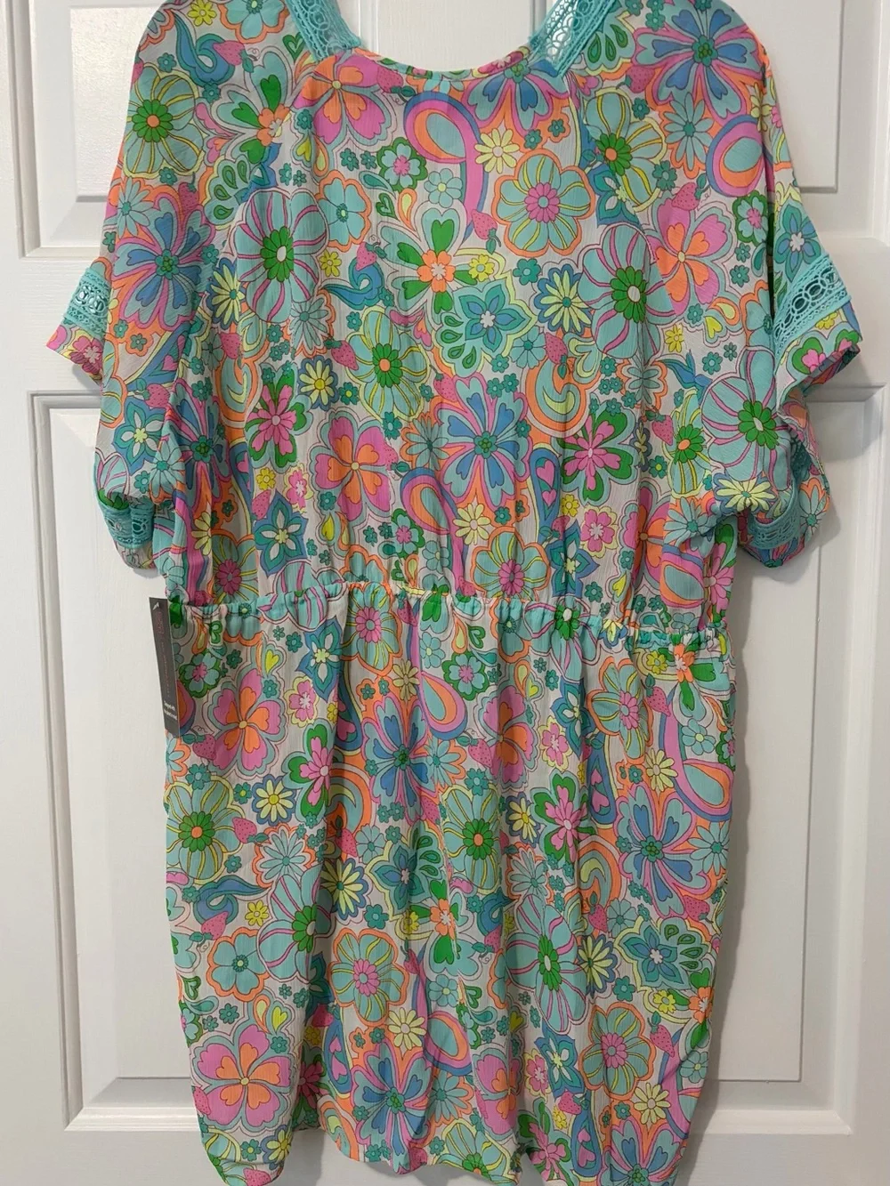 NWT No Boundaries Retro Floral Junior’s Swimsuit Coverup